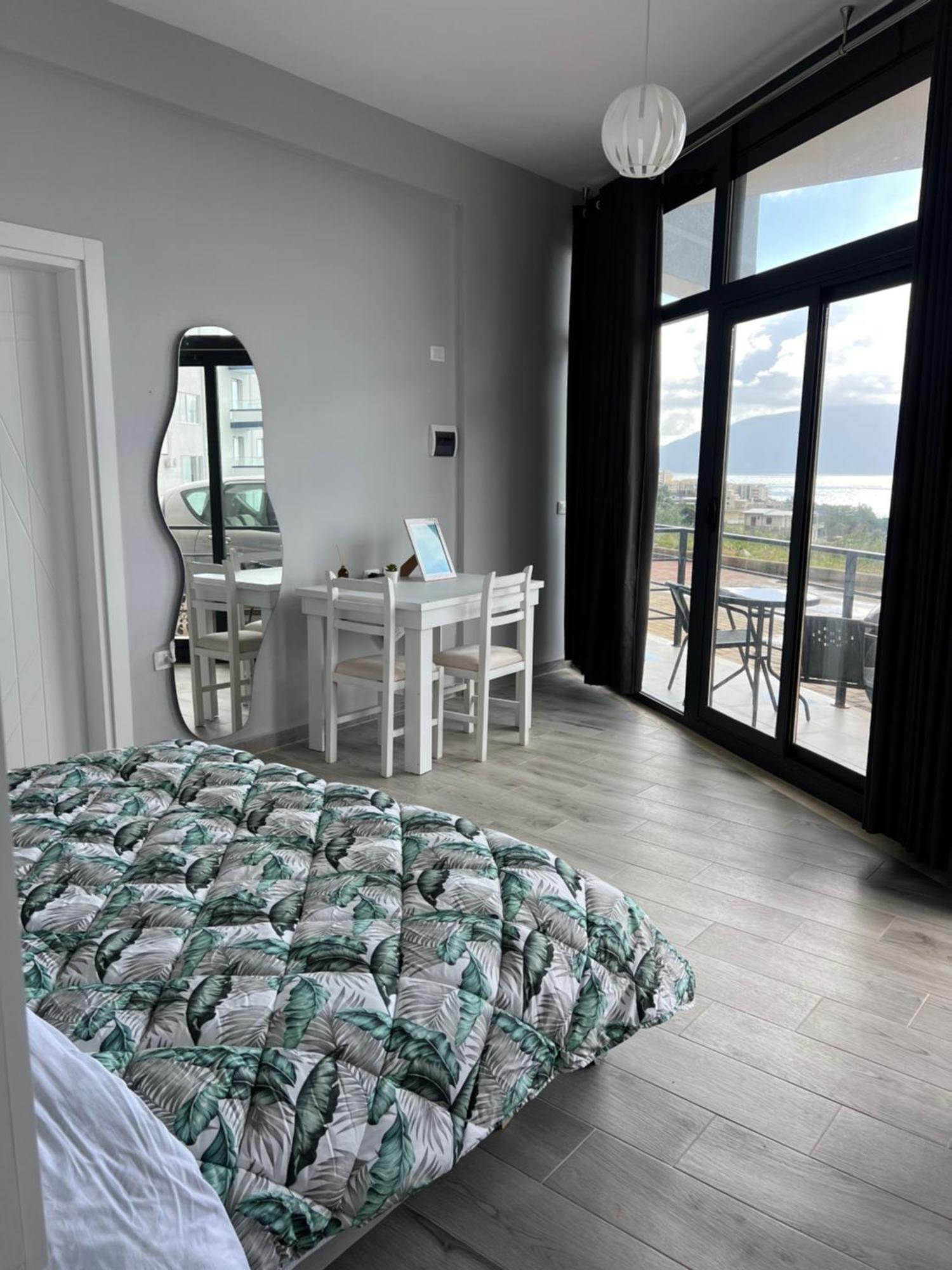Sea You Soon Apartments Влёра Экстерьер фото